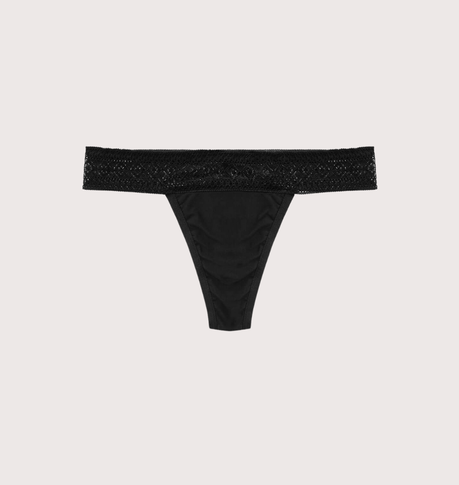 Tanga de Encaje de Diamante
